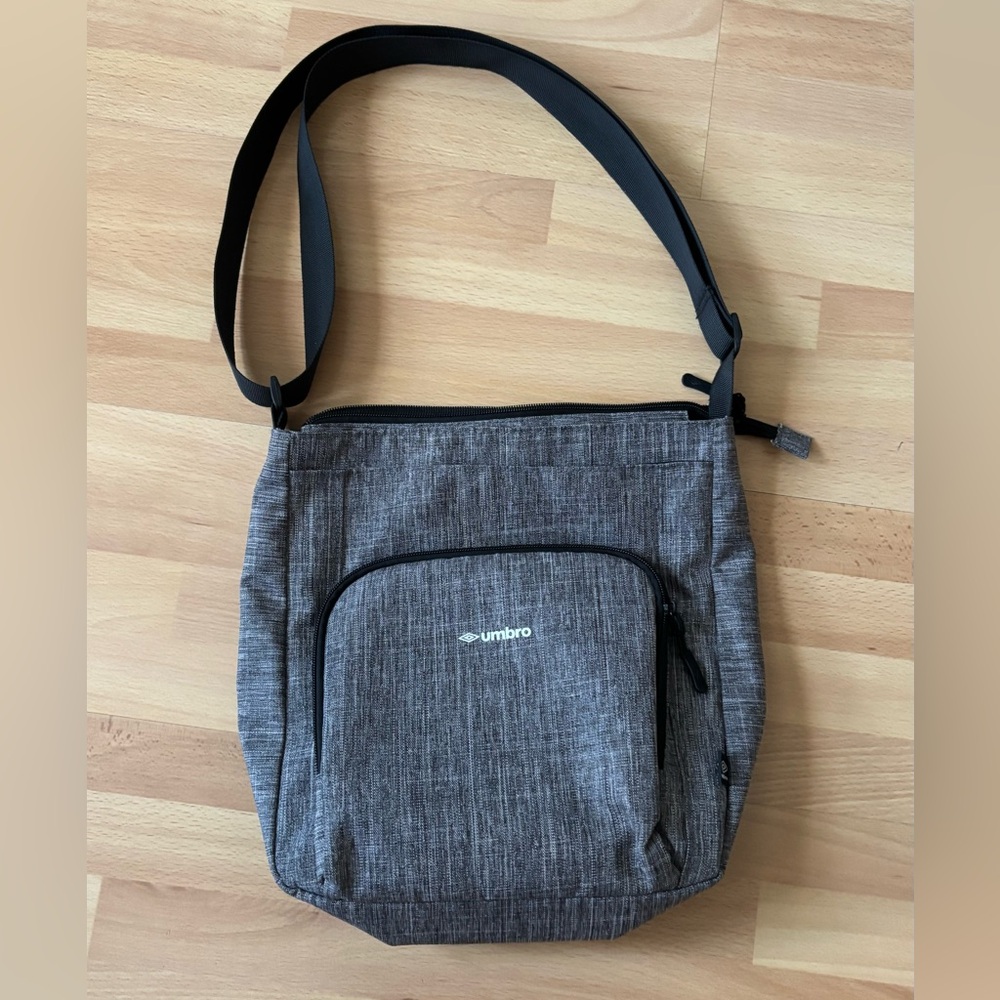 UMBRO Crossbody Messenger Bag Shoulder Gray Travel Sling Utility Pockets Unisex